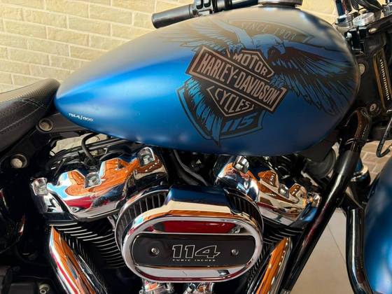 HARLEY-DAVIDSON SOFTAIL BREAKOUT 114 115TH ANNIVERSARY 